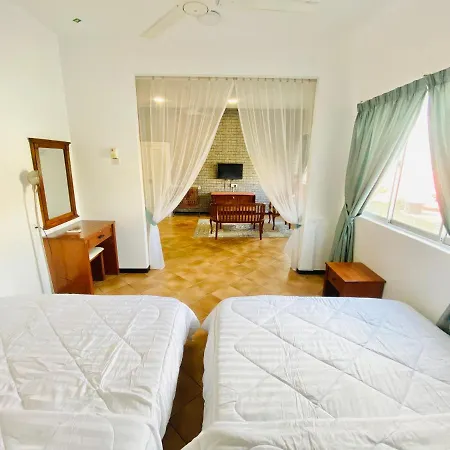 Rumahchantiqq At Tiara Bay Apartment , Port Dickson Exterior photo